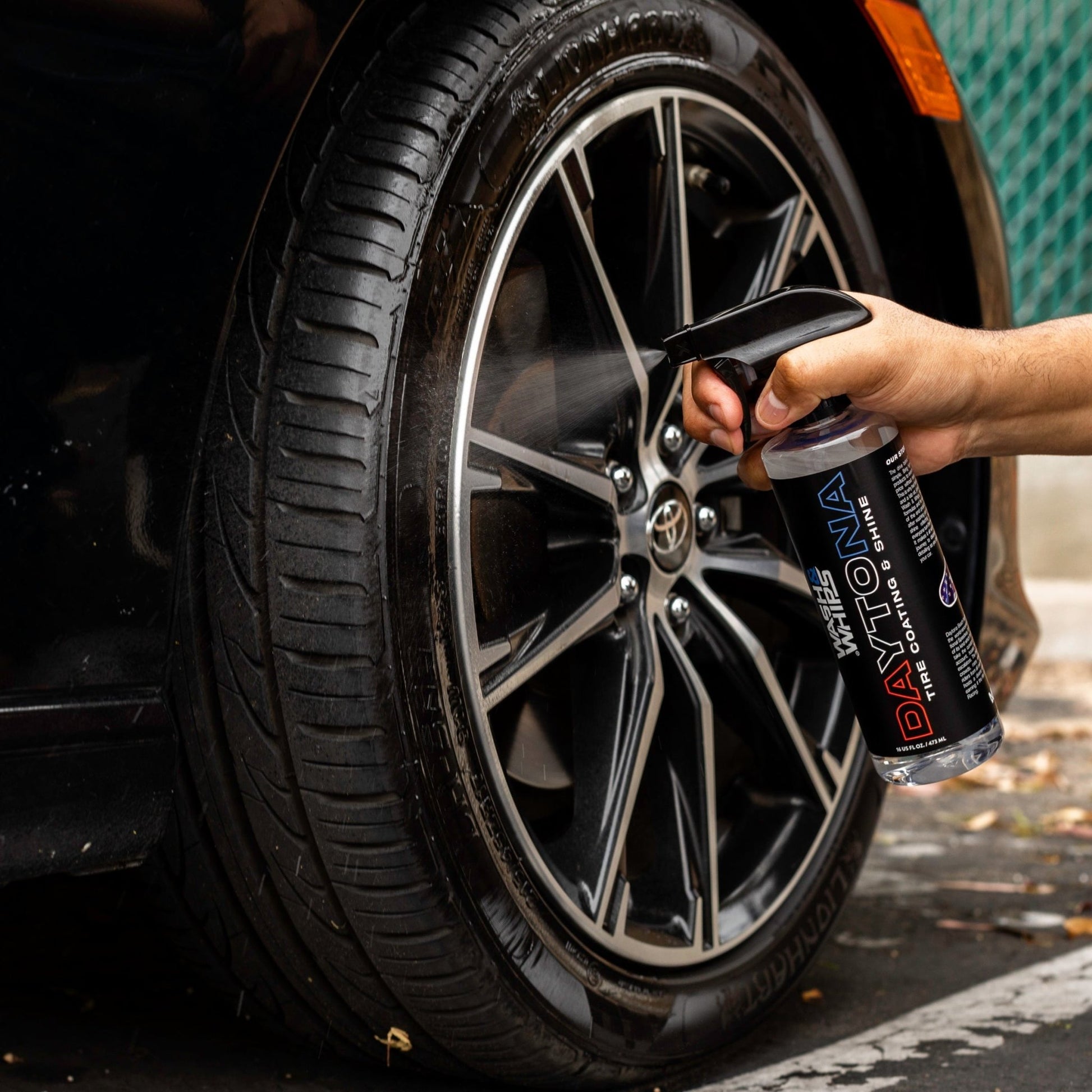 WASH&WHIPS Wheel & Tire Wash & Shine Kit - $48 Value - Speedlogix