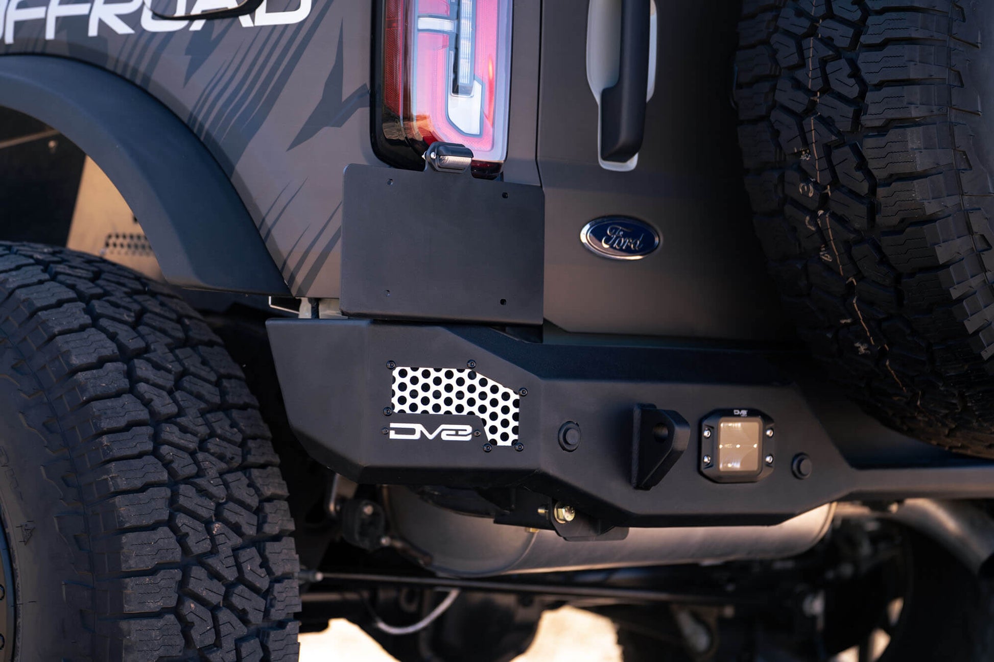 DV8 Offroad MTO Series Rear Bumper 2021 - 2023 Bronco - Speedlogix