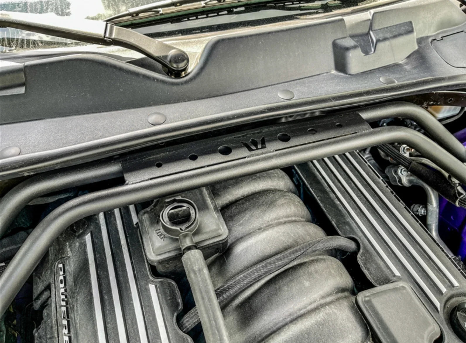 Speedlogix 2 - Point Front Strut Brace 2009 - 2023 Challenger/Charger 5.7L, 6.4L - Speedlogix