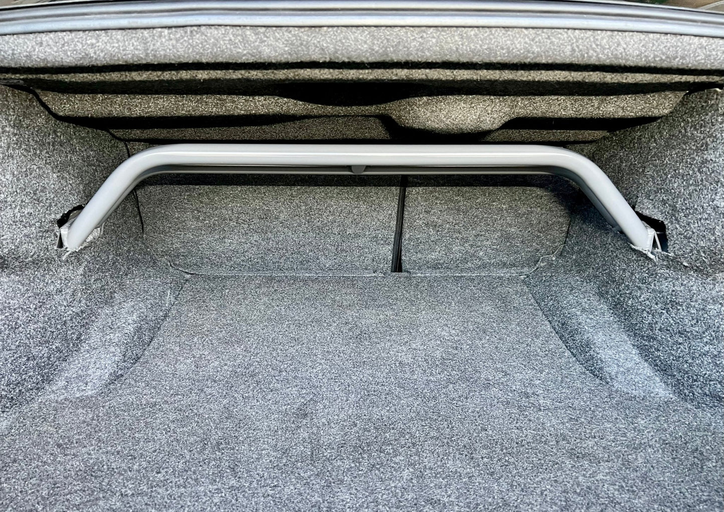 Speedlogix Arched 2 - point Rear Shock Tower Brace 2005 - 2023 Challenger/Charger - Speedlogix