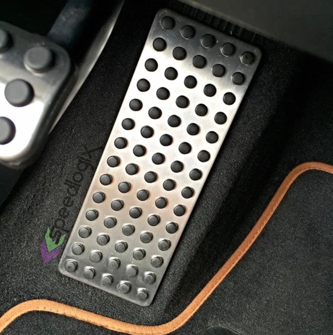 Speedlogix Footrest / Dead Pedal 2005 - 2023 Charger - Speedlogix